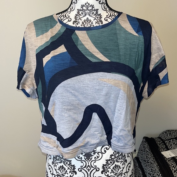 RARE Puma x Carreaux Crop - Picture 4 of 9